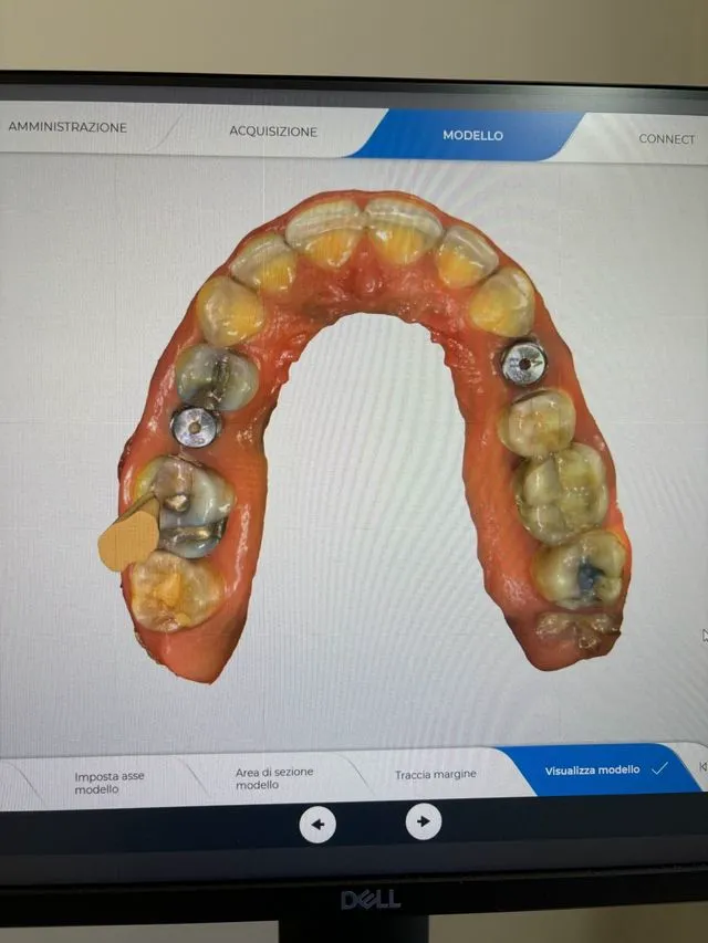 Attrezzature moderne dello studio dentistico